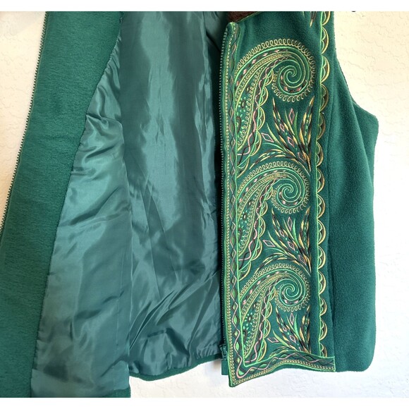Bob Mackie Vest Women's size Medium  Vintage Green Fleece Embroidered Zip Collar - Picture 10 of 11